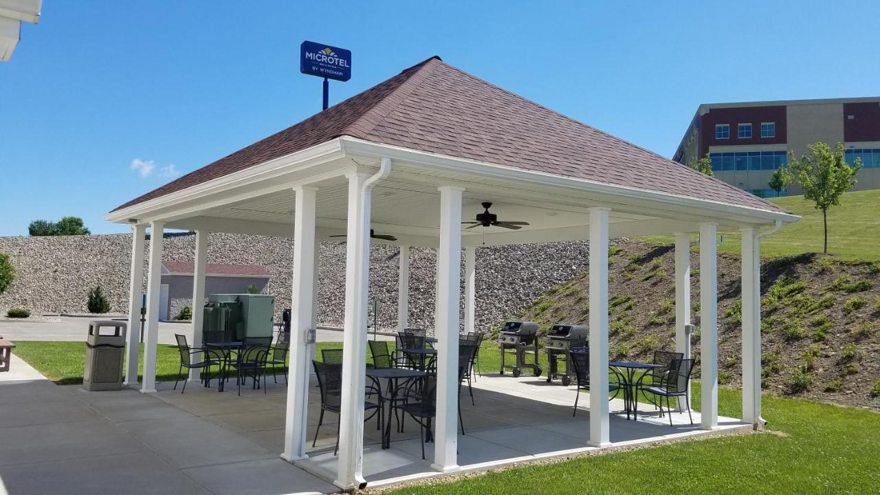 Microtel Inn & Suites By Wyndham Clarion Exterior photo
