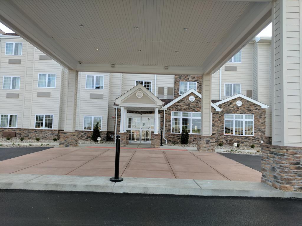 Microtel Inn & Suites By Wyndham Clarion Exterior photo